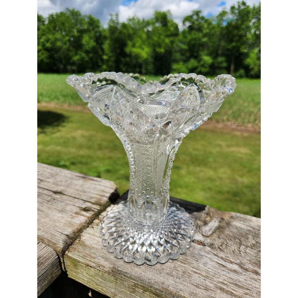 1900s Pressed Glass Westmoreland Paddle Wheel 6" Vase